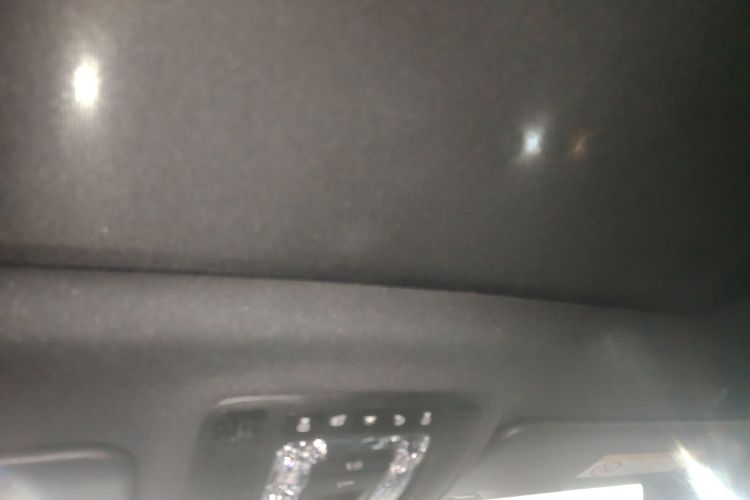 奔驰A级 2020款 改款 A 180 L 运动轿车特殊配置局部细节22