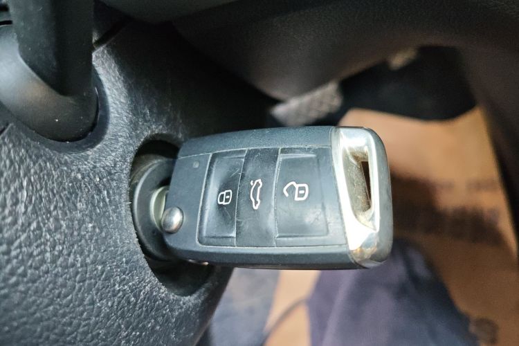 大众 朗逸 2021款 1.5L 自动风尚版中控内饰7001