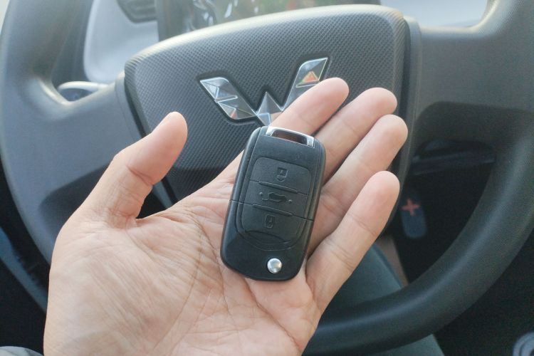 五菱汽车 宏光MINIEV 2022款 轻松款 磷酸铁锂中控内饰11