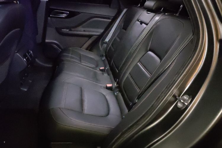 捷豹F-PACE 2020款 2.0T 都市尊享版中控内饰21
