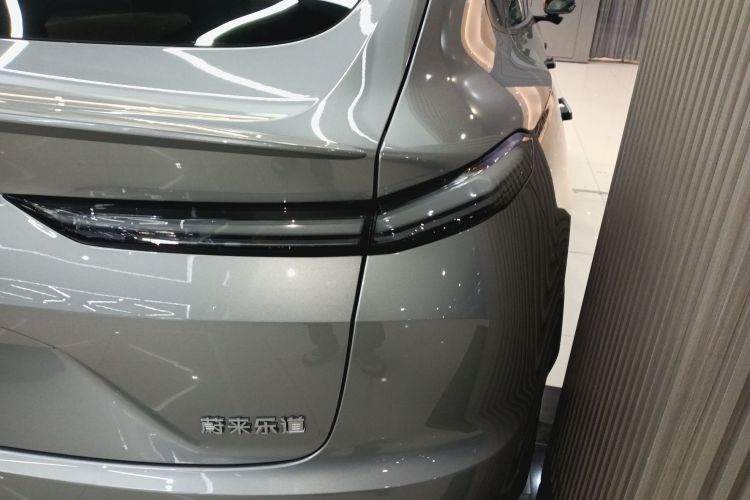 乐道L60 2024款 60kWh 后驱版车身外观9