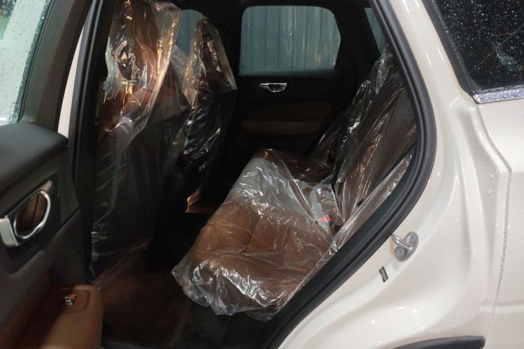 沃尔沃XC60 2025款 B5 四驱智远豪华版中控内饰21