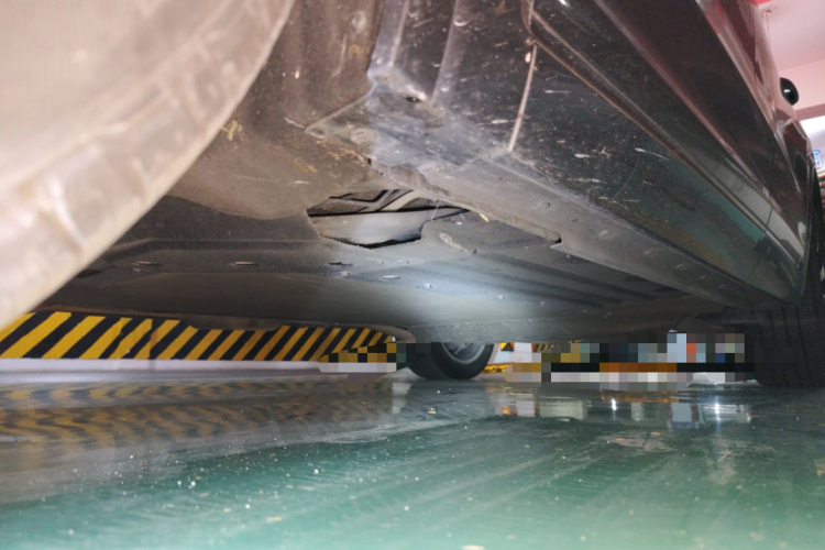 理想汽车 理想ONE 2020款 增程6座版局部细节9004