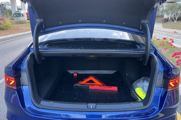 比亚迪 秦PLUS 2021款 DM-i 55KM 旗舰型局部细节23