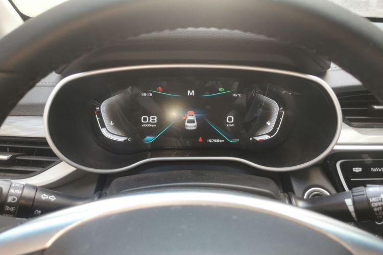 吉利汽车 帝豪 2019款 领军版 1.5L 手动向上互联型 国VI中控内饰14