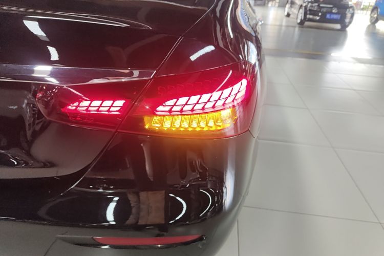 奔驰E级 2021款 改款 E 300 L 时尚型车身外观6006