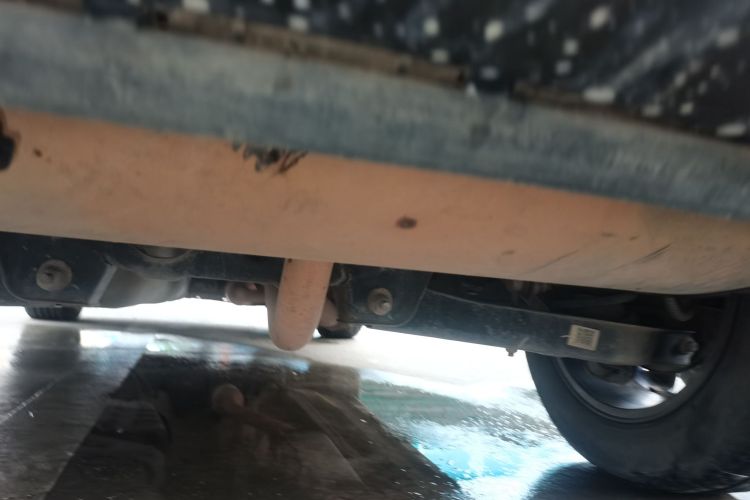 吉利汽车 博越 2018款 改款 1.8TD 自动两驱智联型4G互联版局部细节9008