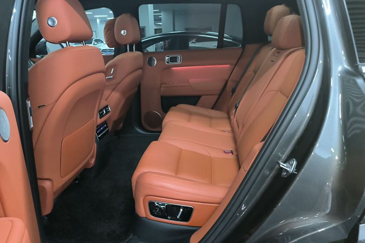 理想汽车 理想L7 2023款 Pro中控内饰7004