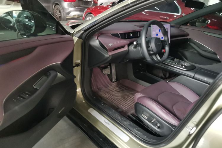 小米汽车 小米SU7 2024款 后驱超长续航高阶智驾Pro版中控内饰7003