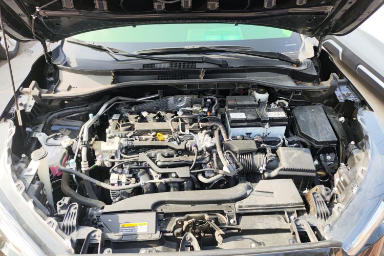 丰田 锋兰达 2023款 2.0L CVT精英版局部细节24