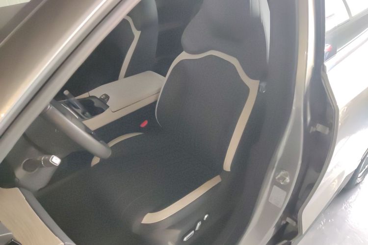 捷途山海L6 2024款 1.5TD DHT ULTRA中控内饰19