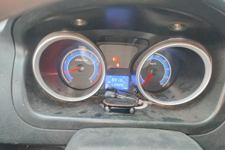 长安凯程 长安睿行M60 2020款 1.5L标准型国VI 6座DAM15KR中控内饰14