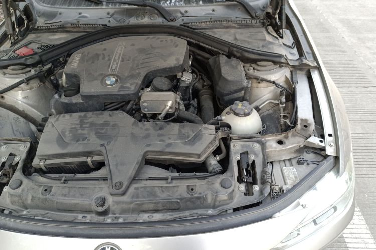 宝马3系 2016款 320Li 时尚型局部细节9007