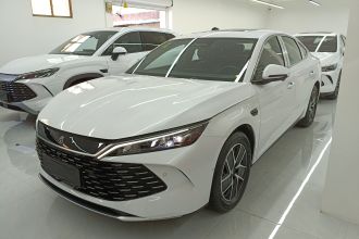 比亚迪 秦L 2025款 DM-i 智驾版 120KM超越型