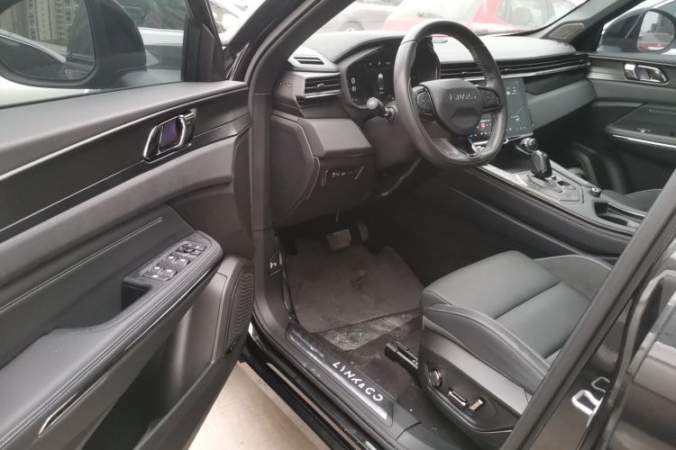 领克01 EM-P 2023款 1.5TD EM-P PM中控内饰20