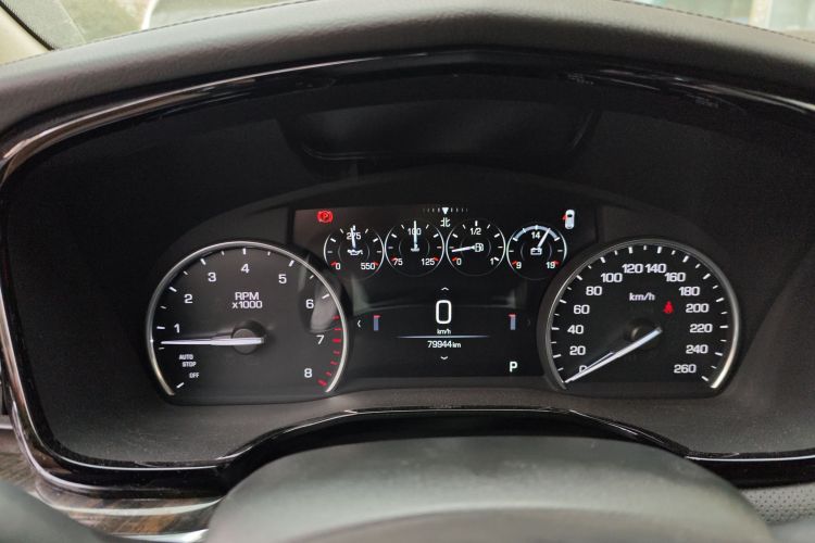 凯迪拉克XT5 2018款 25T 豪华型中控内饰14