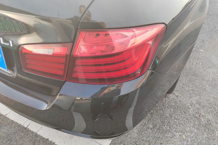 宝马5系 2017款 525Li 领先型车身外观6006