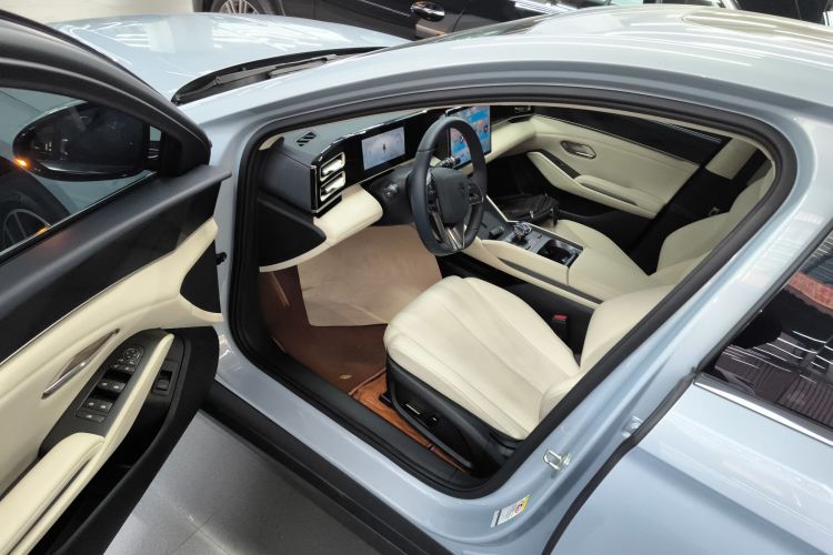 比亚迪 秦L 2024款 DM-i 120KM领先型中控内饰20