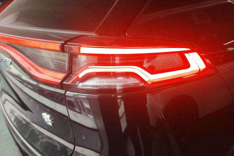 比亚迪 唐新能源 2021款 DM-i 112KM 尊荣型车身外观6006