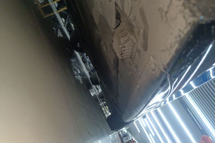 宝马2系(进口) 2021款 225i 四门轿跑车 M运动曜夜套装局部细节9002