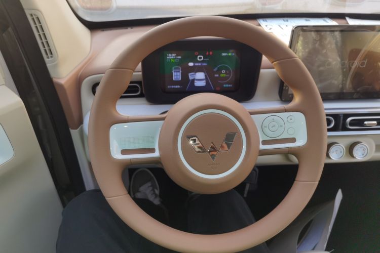 五菱汽车 宏光MINIEV 2024款 第三代 215km 青春版中控内饰13