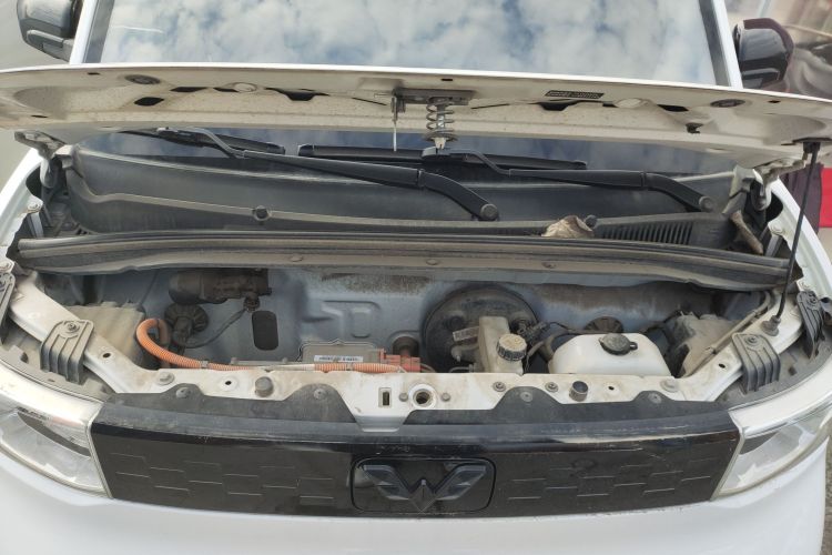 五菱汽车 宏光MINIEV 2022款 马卡龙缤纷款 磷酸铁锂机舱底盘24