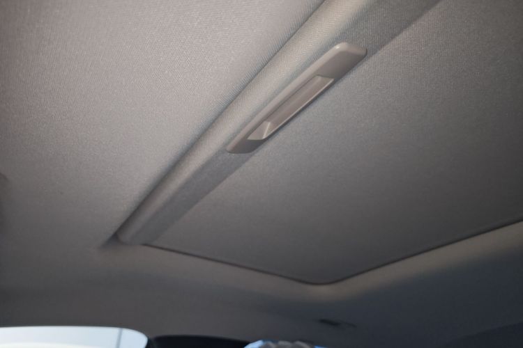 吉利银河 银河L6 2024款 125km PLUS 龙腾版中控内饰22