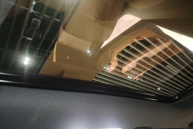 理想汽车 理想ONE 2021款 增程6座版局部细节22