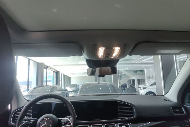 奔驰GLE 2024款 改款 GLE 350 4MATIC 时尚型局部细节22