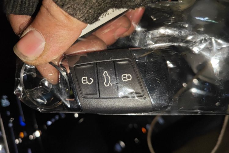 大众 帕萨特 2023款 330TSI 星空精英版中控内饰11