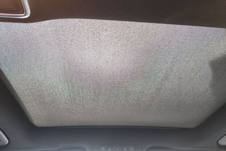 奔驰GLC 2020款 改款 GLC 260 L 4MATIC 豪华型中控内饰22