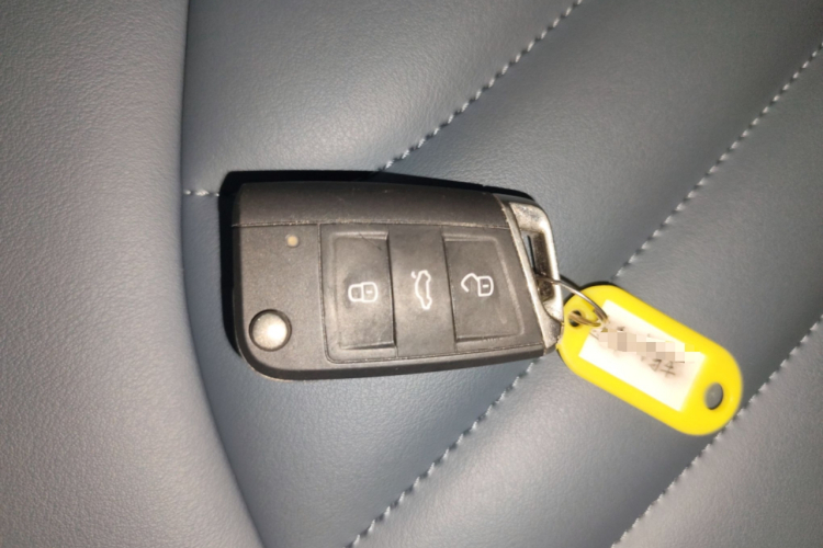 大众 途岳 2024款 300TSI 两驱月尊版中控内饰11