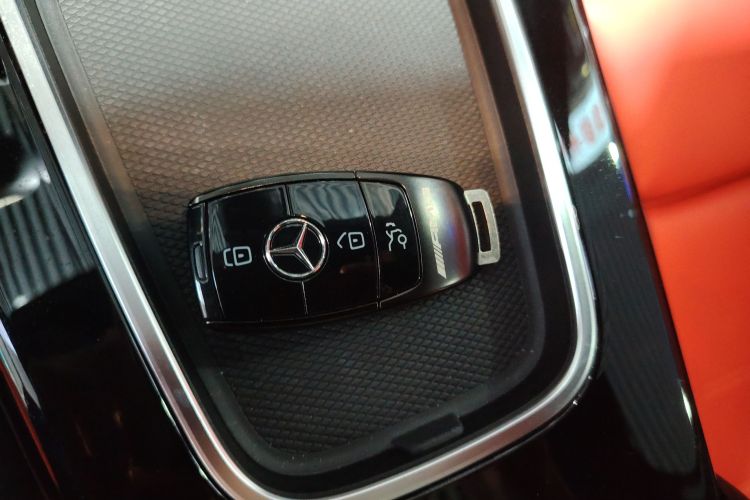 奔驰A级AMG 2024款 改款 AMG A 35 L 4MATIC中控内饰7001