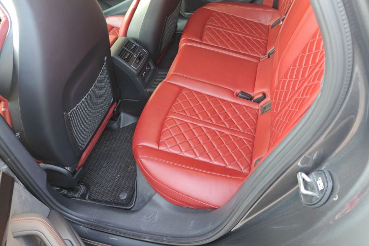 奥迪S4 2023款 S4 Avant 3.0TFSI中控内饰7004