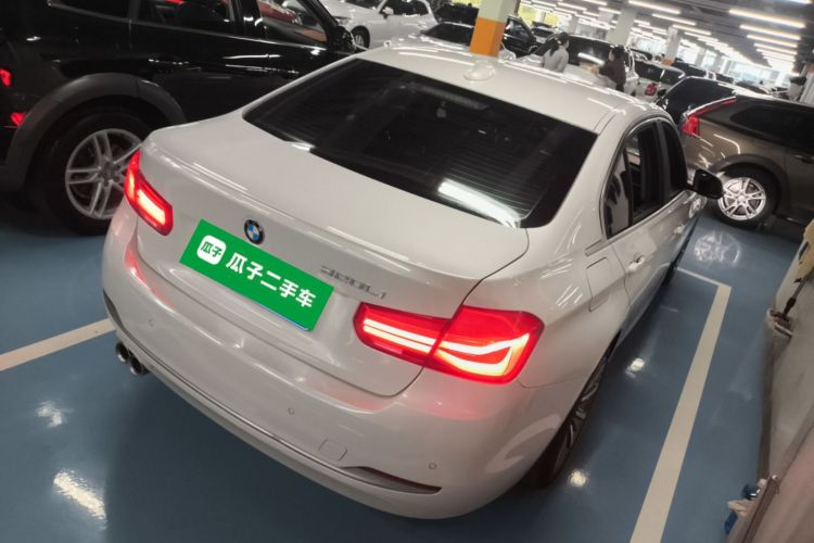 宝马3系 2019款 320Li 时尚型车身外观6005