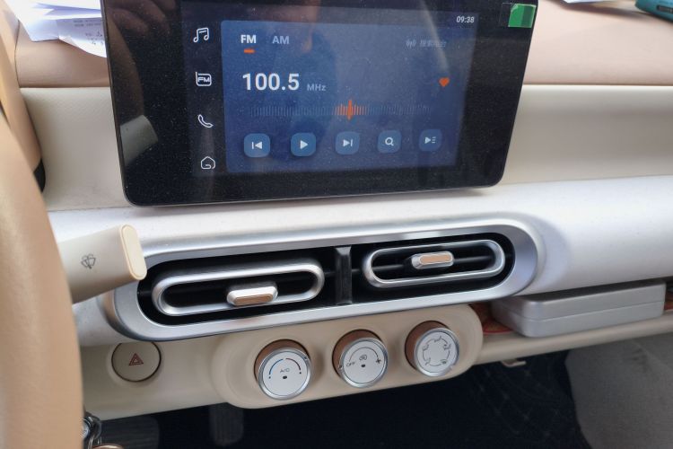 五菱汽车 宏光MINIEV 2024款 第三代 170km中控内饰16