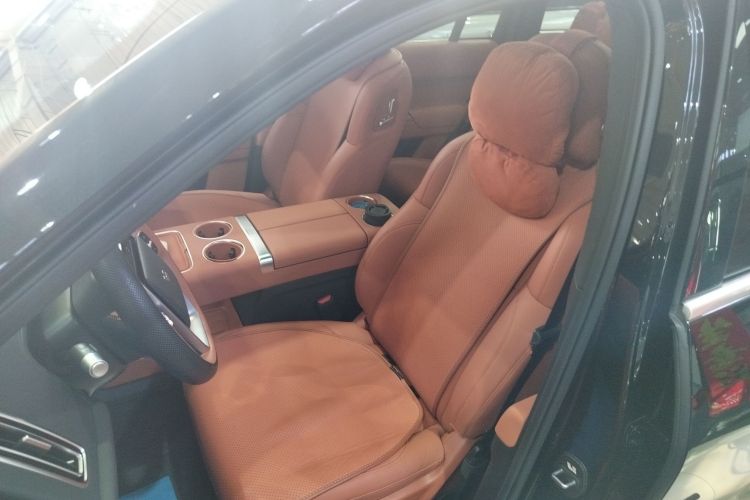 理想汽车 理想L8 2024款 Pro中控内饰19