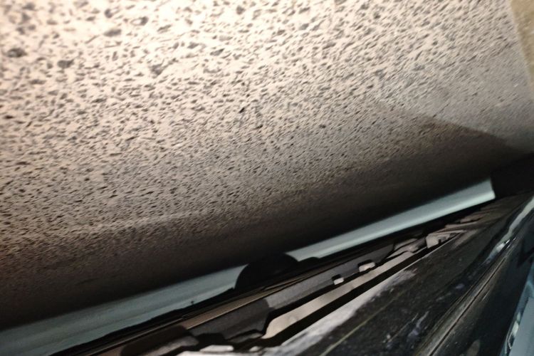 鸿蒙智行 智界S7 2025款 703km Ultra运动版局部细节9002