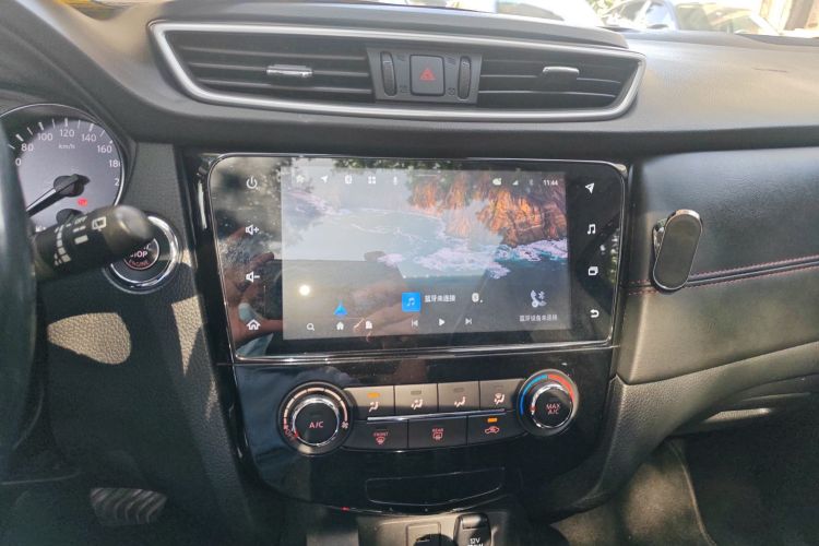 日产 逍客 2021款 2.0L CVT豪华版局部细节16