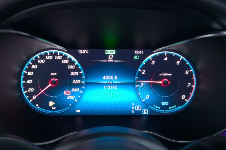 奔驰C级 2020款 改款 C 260 L 运动版中控内饰14