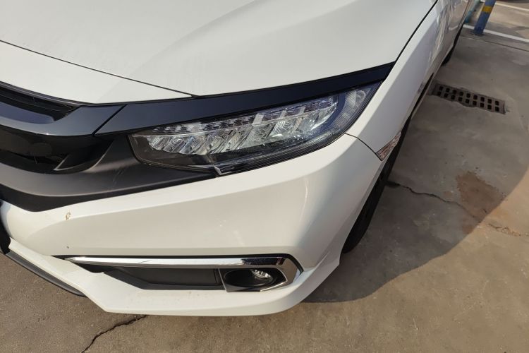 本田 思域 2019款 180TURBO CVT尚擎版 国VI局部细节36