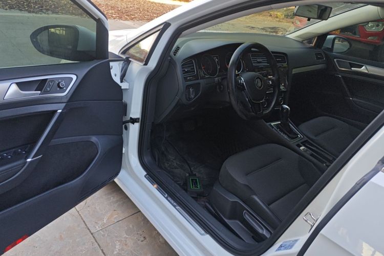 大众 高尔夫 2020款 280TSI DSG舒适型中控内饰20