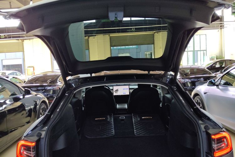 特斯拉 Model Y 2021款 长续航全轮驱动版机舱底盘23