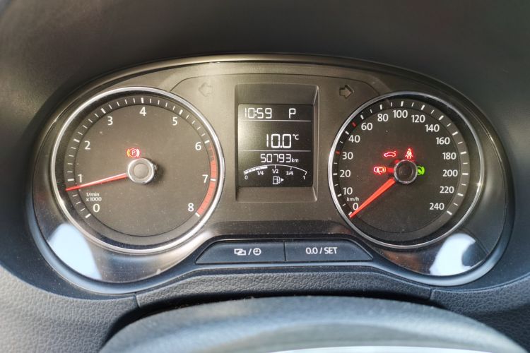 大众 Polo 2016款 1.6L 自动舒适型中控内饰15