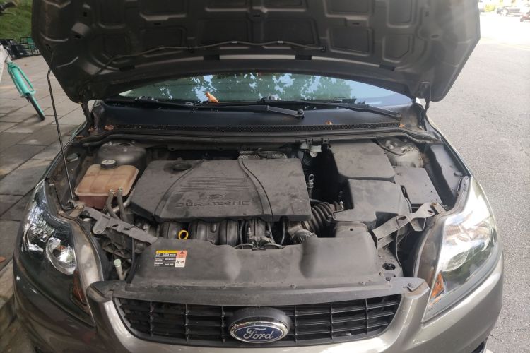 福特 福克斯 2013款 两厢经典 1.8L 自动时尚型局部细节24