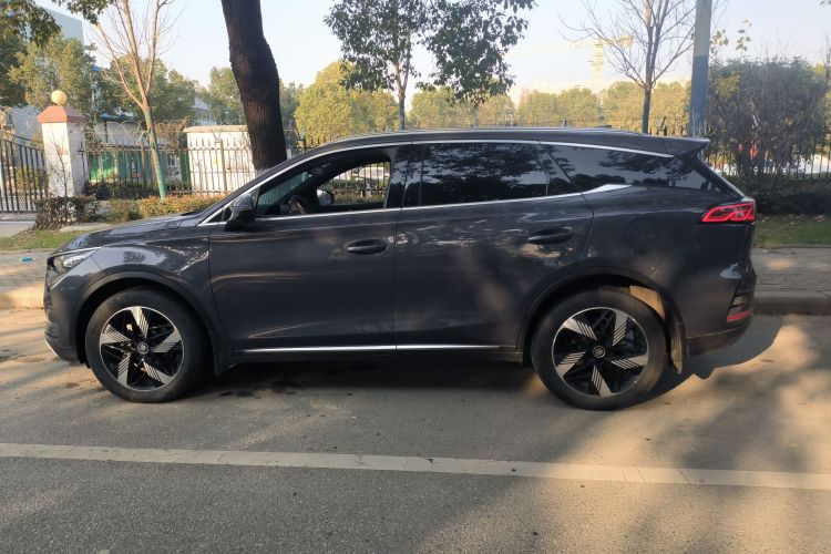 比亚迪 唐新能源 2024款 DM-i 荣耀版 112KM 尊贵型车身外观6003