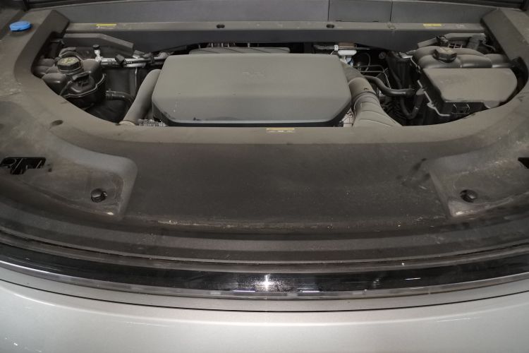 理想汽车 理想L9 2024款 Ultra局部细节24