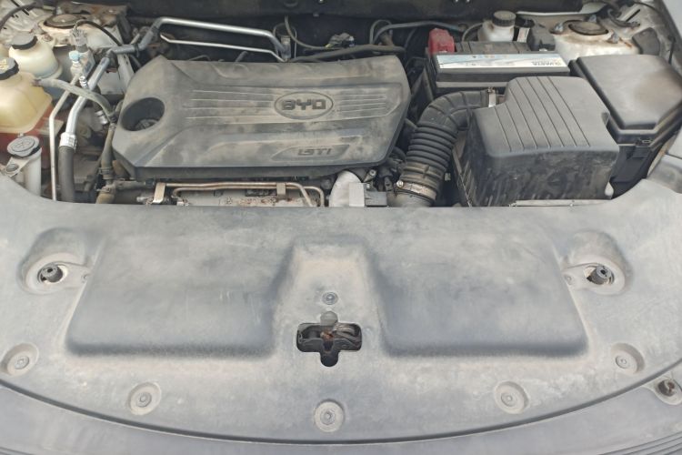 比亚迪 宋 2020款 经典版 1.5T 自动精英型局部细节24