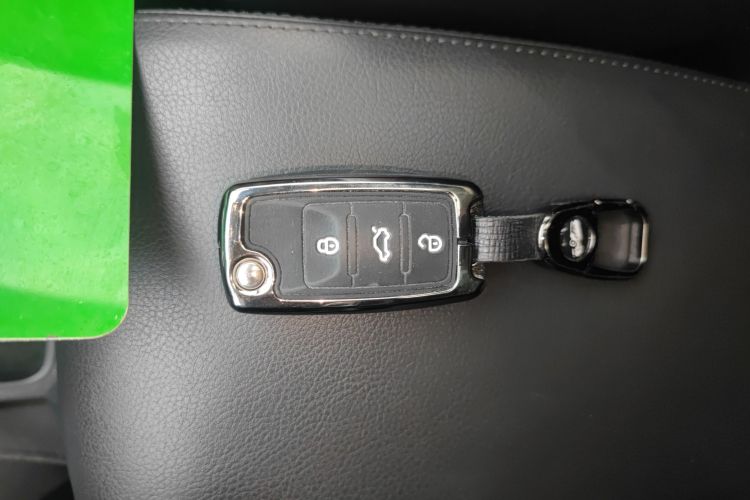 大众 途观 2015款 2.0TSI 自动四驱豪华版中控内饰7001