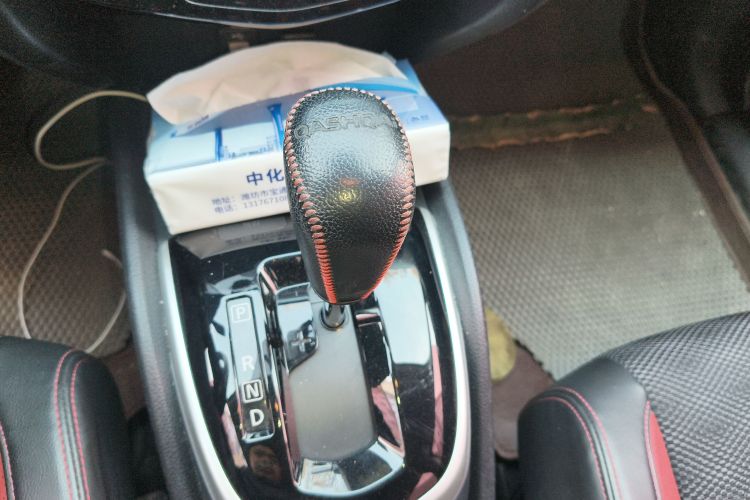 日产 逍客 2017款 2.0L CVT智享版 国V中控内饰18